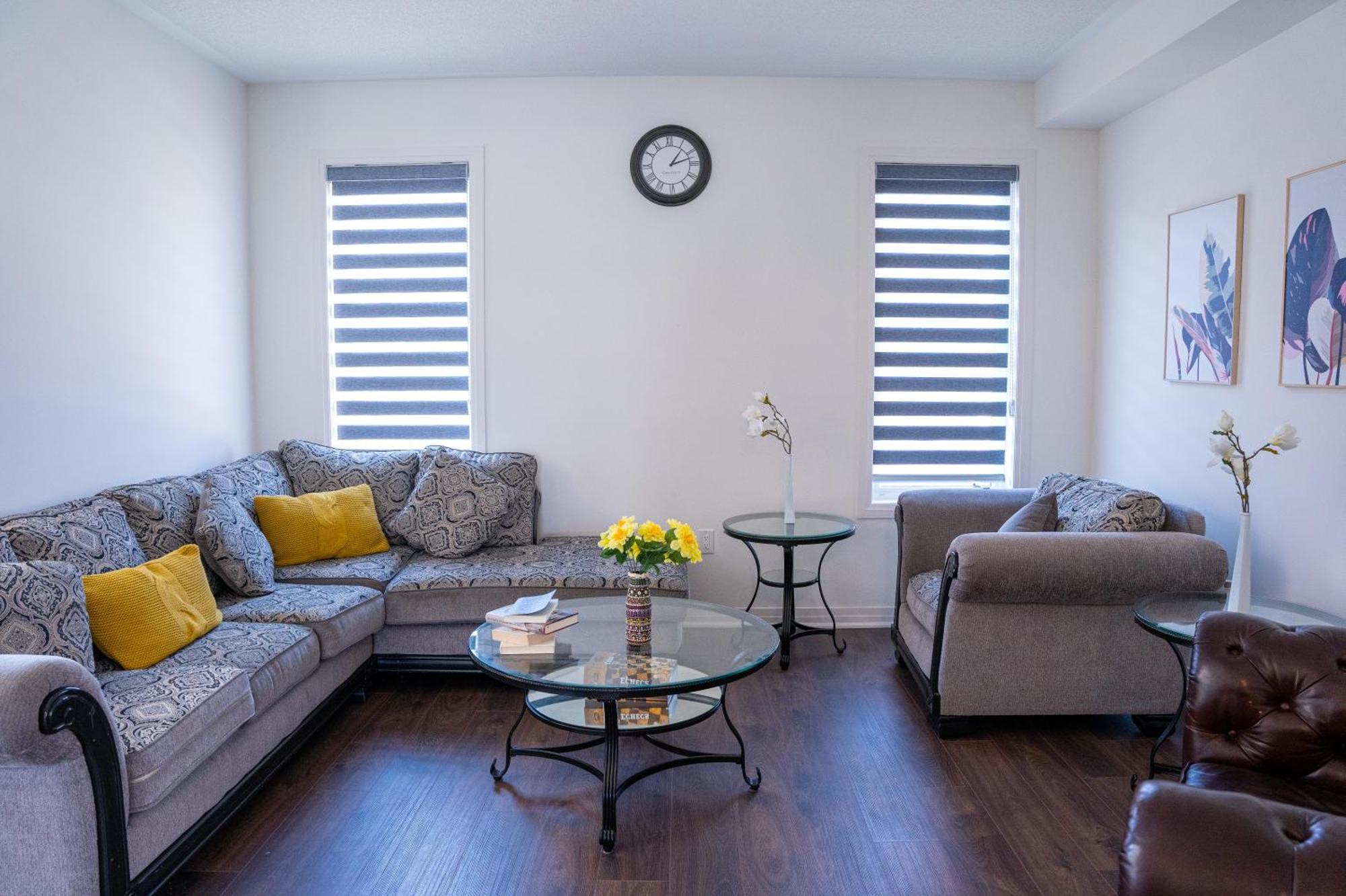 Modern 4Br House In Barrie! Villa Exterior foto